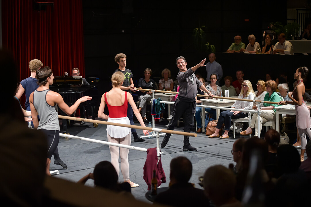 Staatsoper Stuttgart, Das Stuttgarter Ballett Und Schauspiel Stuttgart ...